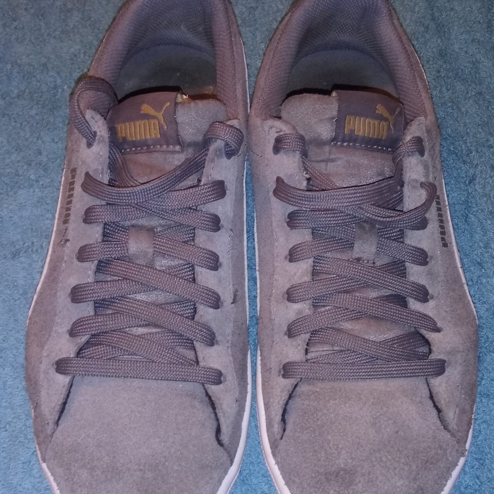 PUMA size 6.5 womens